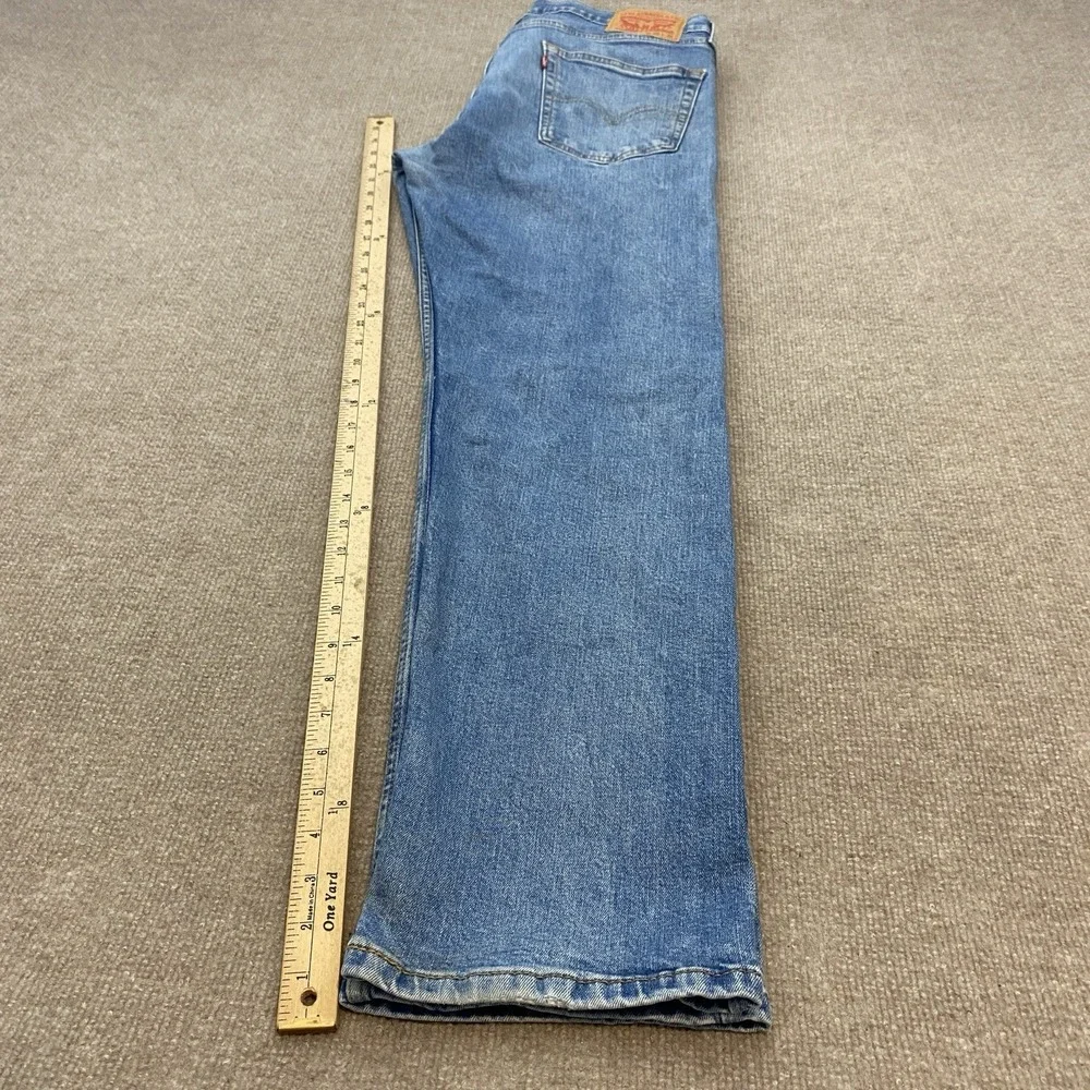 Levis 505 Jeans Mens Size 36x32 Straight Leg Blue Medium Wash Distressed Denim‎